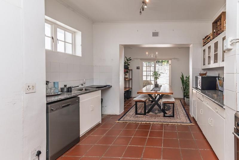 To Let 3 Bedroom Property for Rent in Kenilworth Western Cape